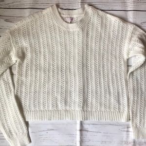 Crop sweater